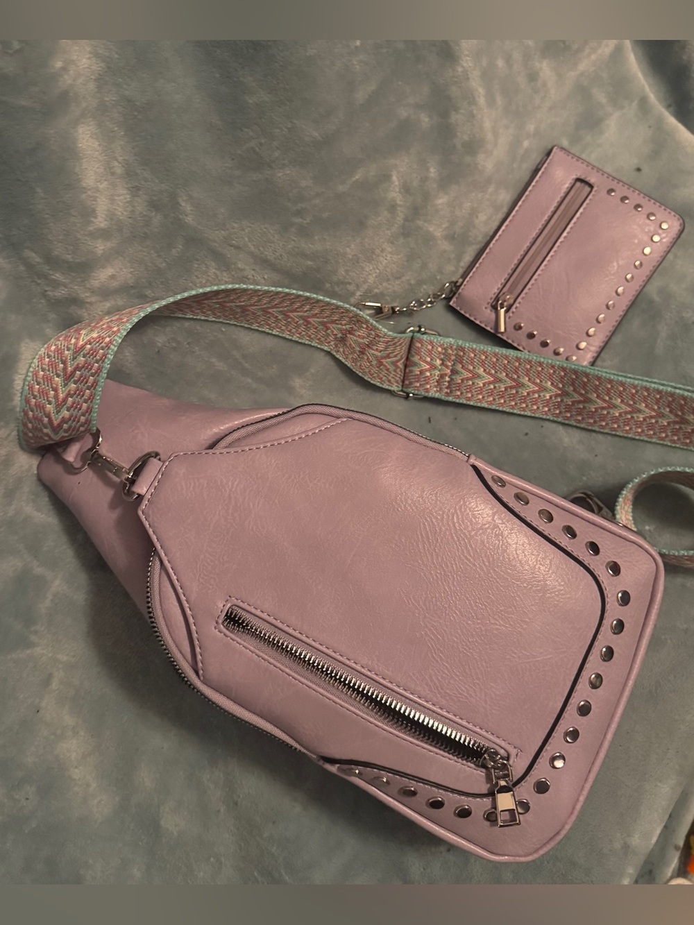 Lavender Crossbody Sling Bag with Detachable Card Wallet - Unbranded - Picture 4 of 5